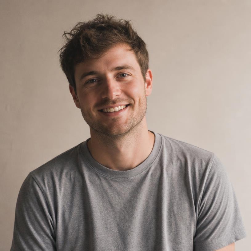 Daniel Whitcombe, Ex-Google policy reviewer
